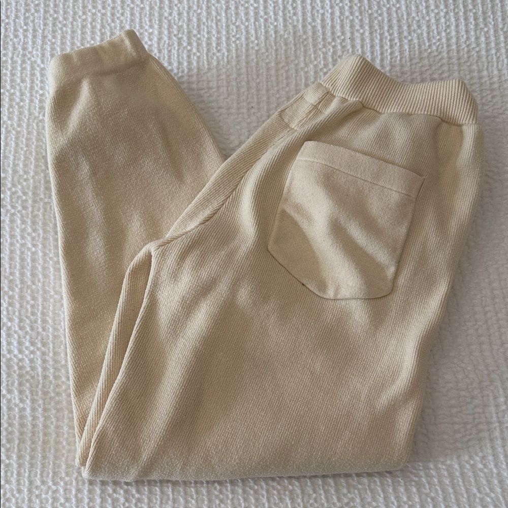 Ellandemm Women's Cream Joggers